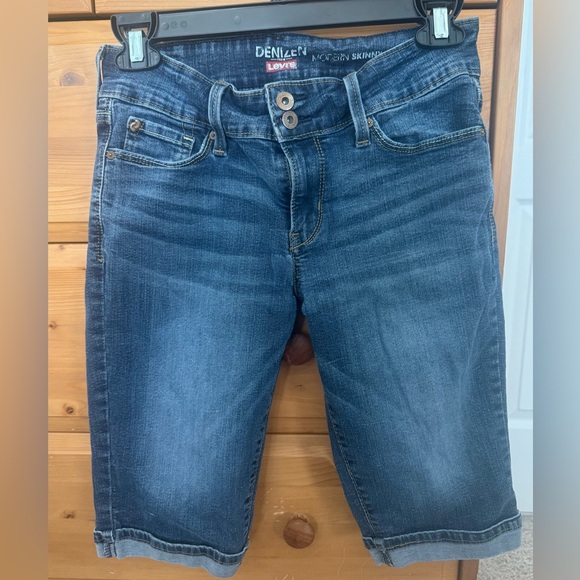 Denizen from Levi's Pants - Women’s Denizen From Levi’s Blue Denim Shorts, Bermuda style